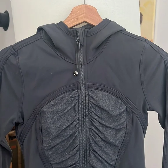 Lululemon Pure Balance Jacket - Picture 4 of 6